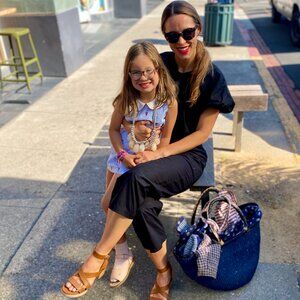 Meet your Posher, Alexandra